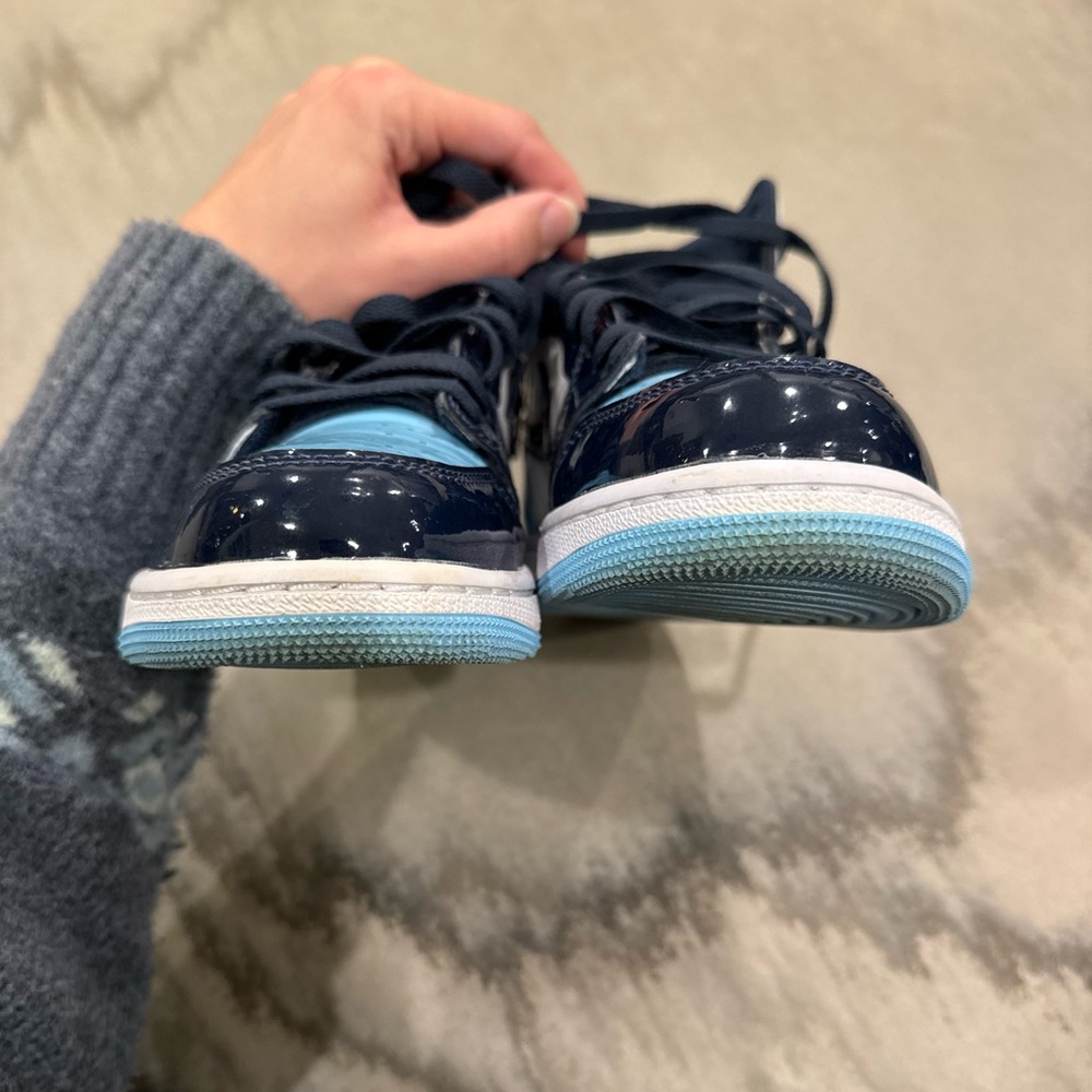 Air Jordan 1 Retro High OG 'Blue Chill' - Women’s 8, Men’s 6.5 - Picture 7 of 12